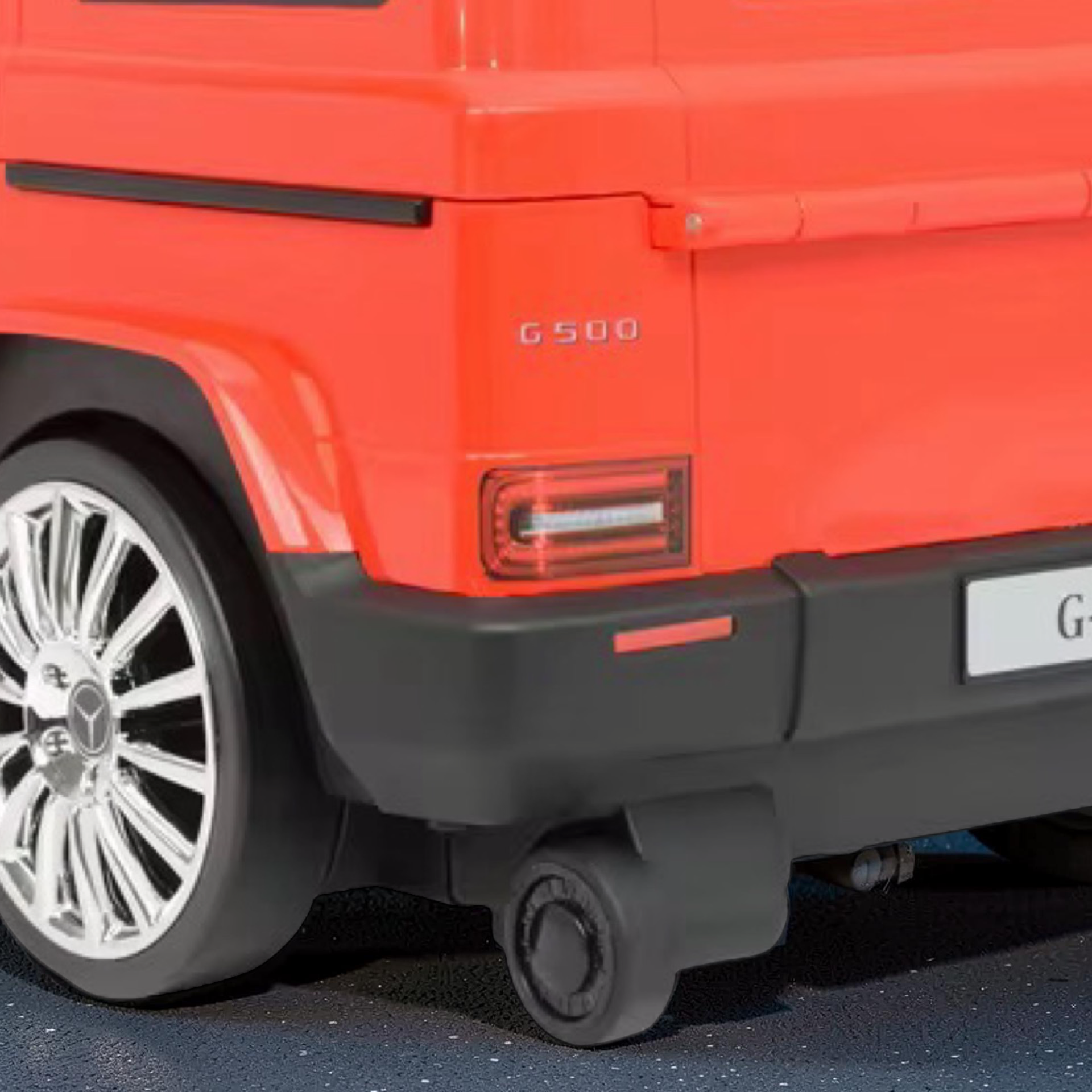 Mercedes-Benz G-Wagon Hard Shell Rolling Suitcase