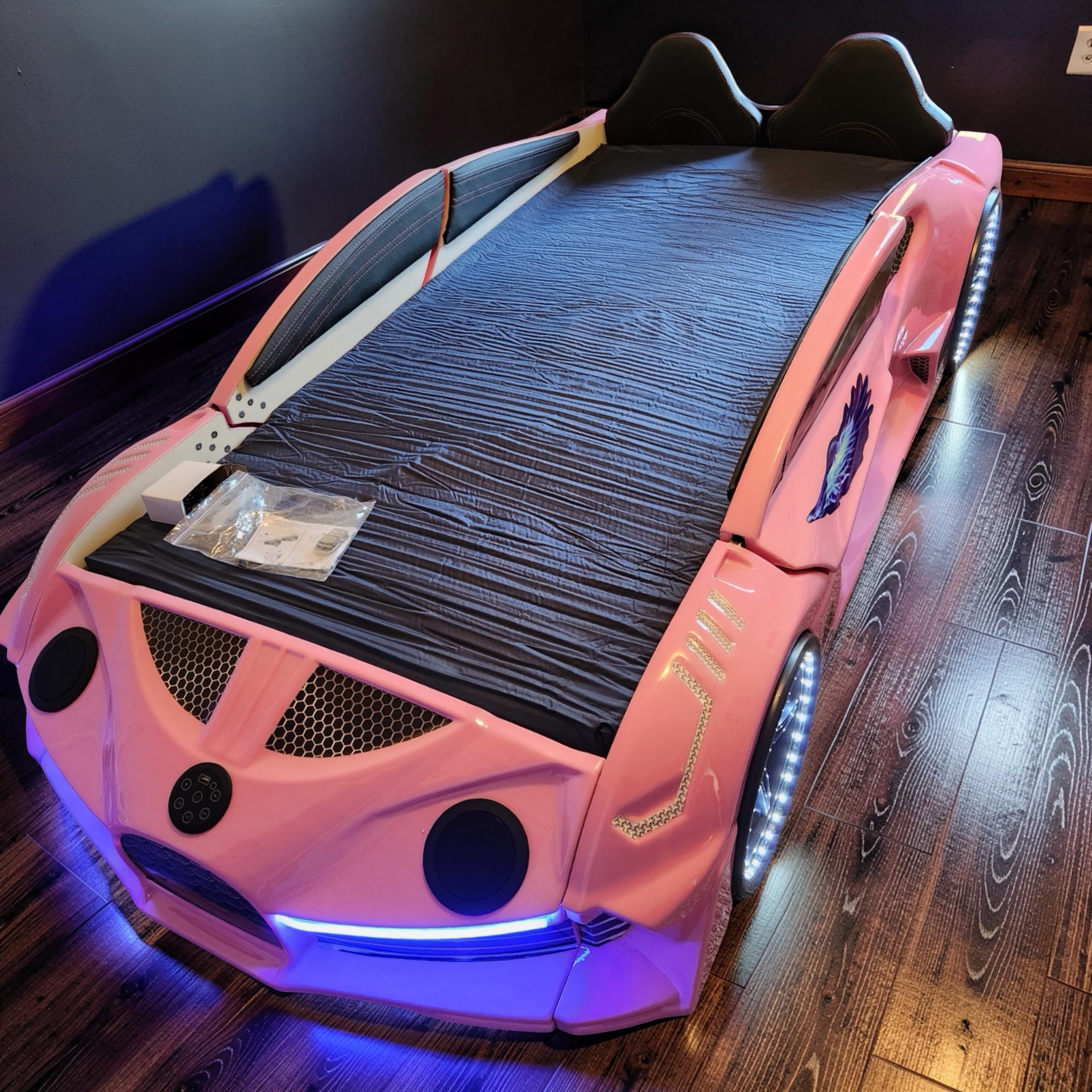 2026 Twin-Size Electronix Car Bed – LED Lights, Bluetooth Speakers, Subwoofer, Hydraulic Butterfly Doors, Leather Headboard & Remote Control (Ages 3–14)