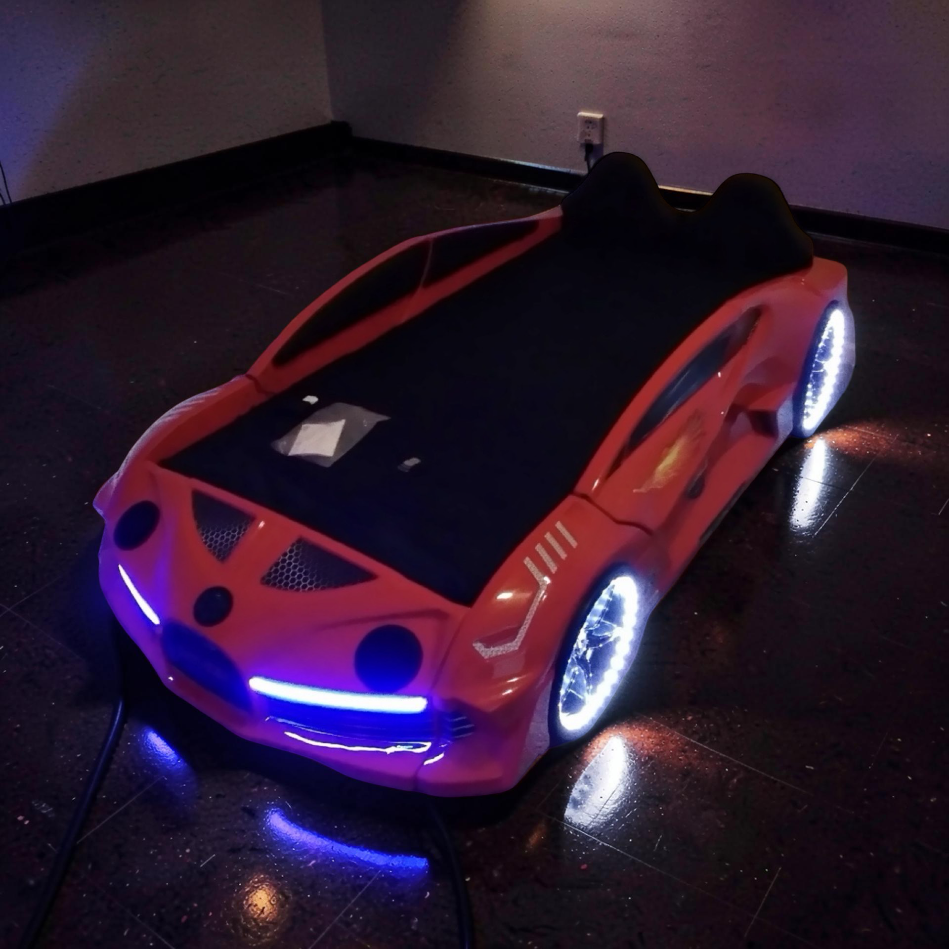2026 Twin-Size Electronix Car Bed – LED Lights, Bluetooth Speakers, Subwoofer, Hydraulic Butterfly Doors, Leather Headboard & Remote Control (Ages 3–14)